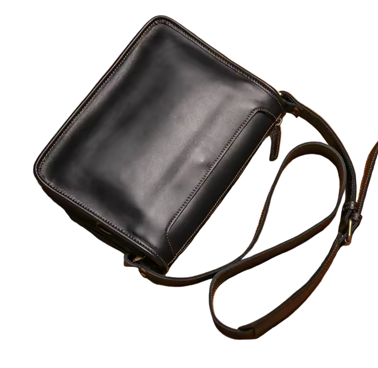 Spencer Soft-Structured Leather Messenger