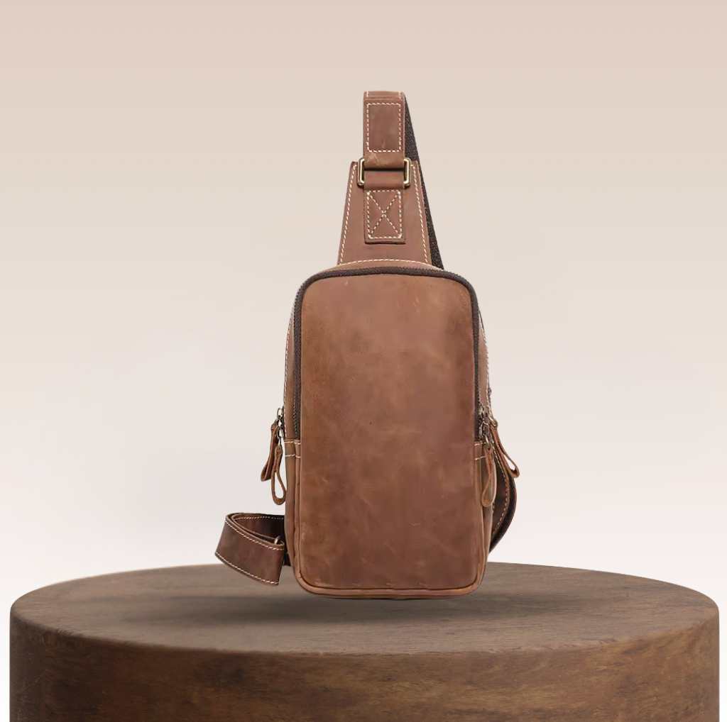 Finnegan Compact Leather Slingbag