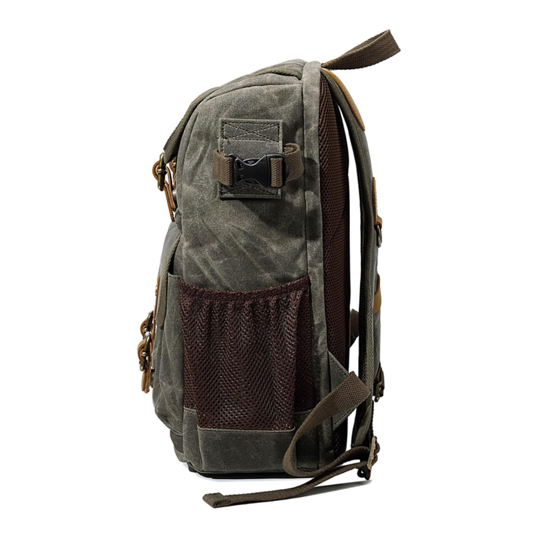 Jerick Field Canvas Camera Backpack