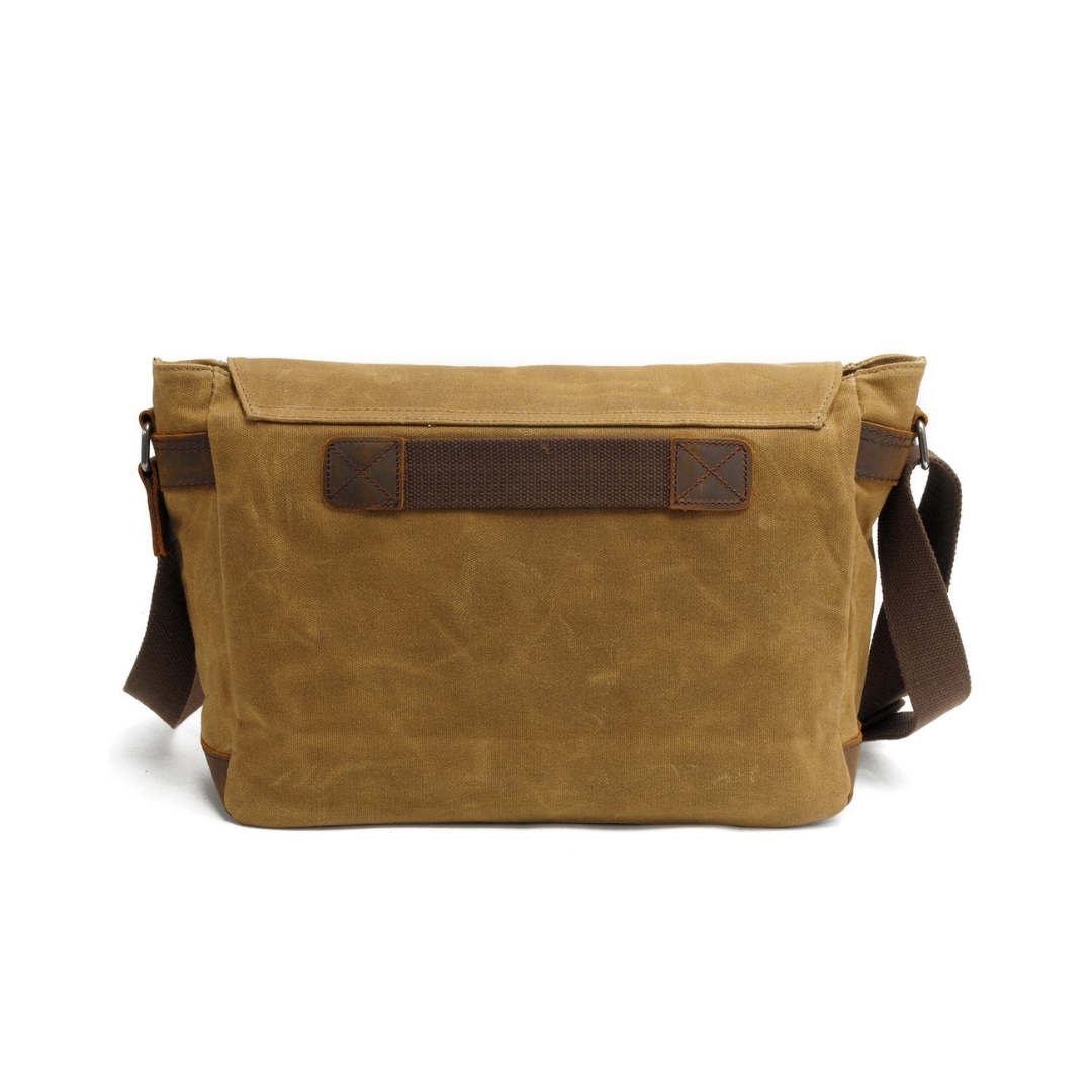 Drake Waxed Canvas Messenger